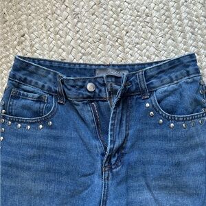 Studded low rice baggy jeans
